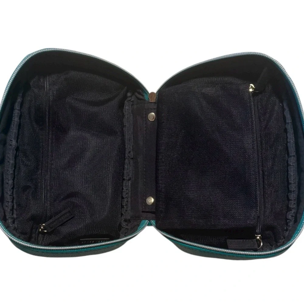 Bobbi Brown structured pebbled